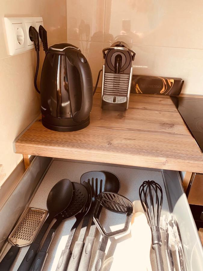 Felix Living 4, Modern & Cozy 2 Zimmer Wohnung, Balkon, Parkplatz Salzweg Luaran gambar
