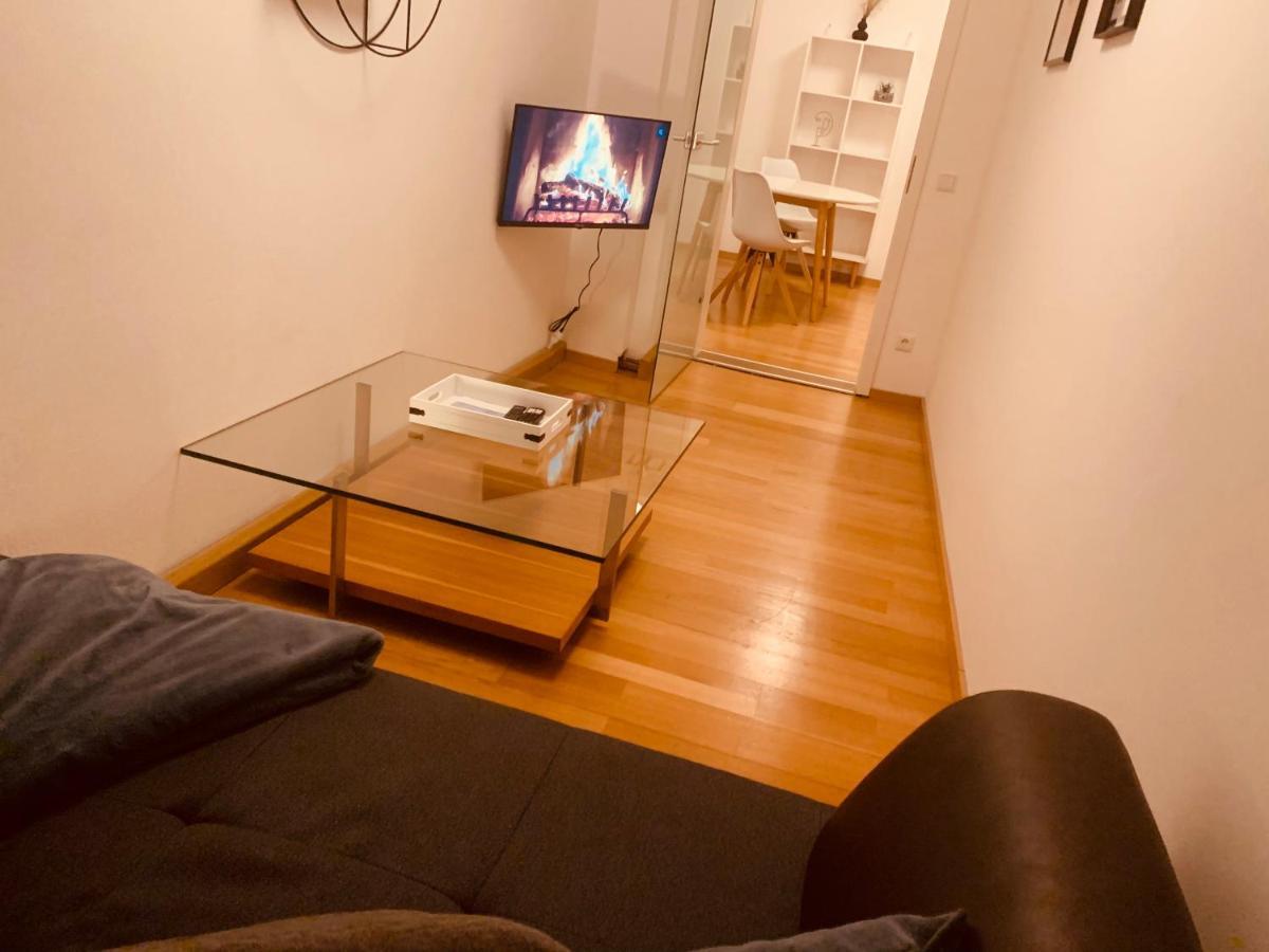 Felix Living 4, Modern & Cozy 2 Zimmer Wohnung, Balkon, Parkplatz Salzweg Luaran gambar