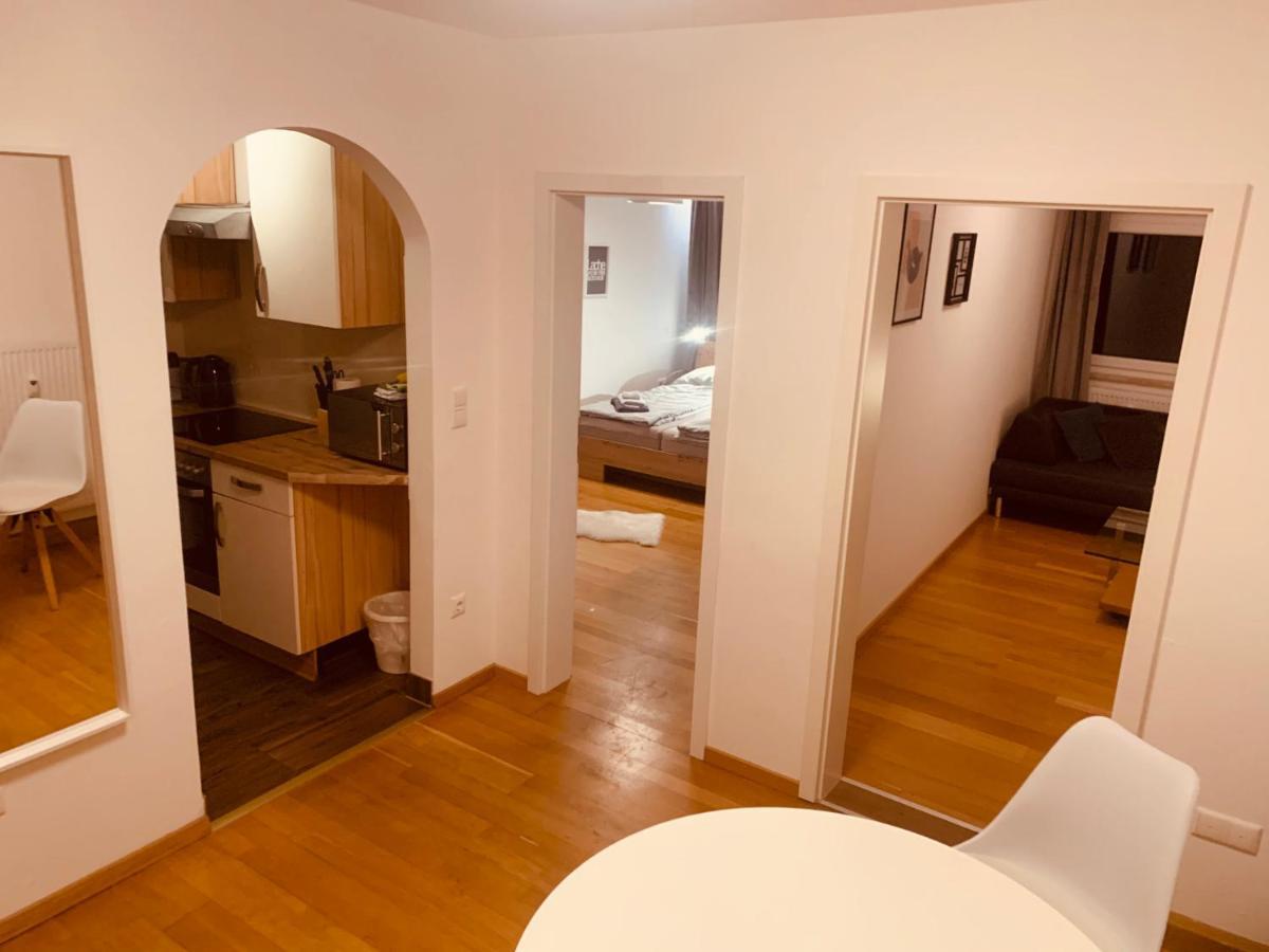 Felix Living 4, Modern & Cozy 2 Zimmer Wohnung, Balkon, Parkplatz Salzweg Luaran gambar
